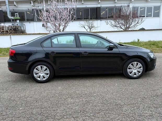 Volkswagen Jetta 1.6 TDI BlueMotion Technology