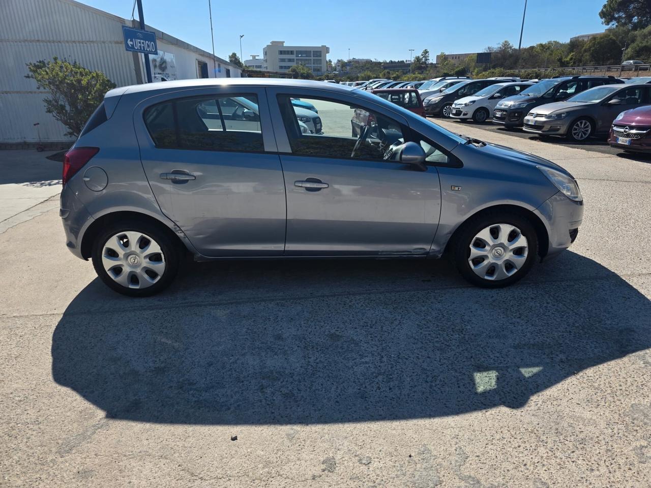 Opel Corsa 1.2 5 porte Enjoy