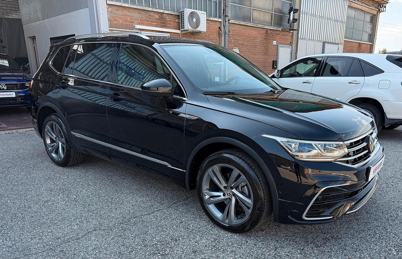 Volkswagen Tiguan Allspace 2.0 TDI SCR DSG R-Line 7 POSTI GRANZIA UFFICIALE FINO 2028