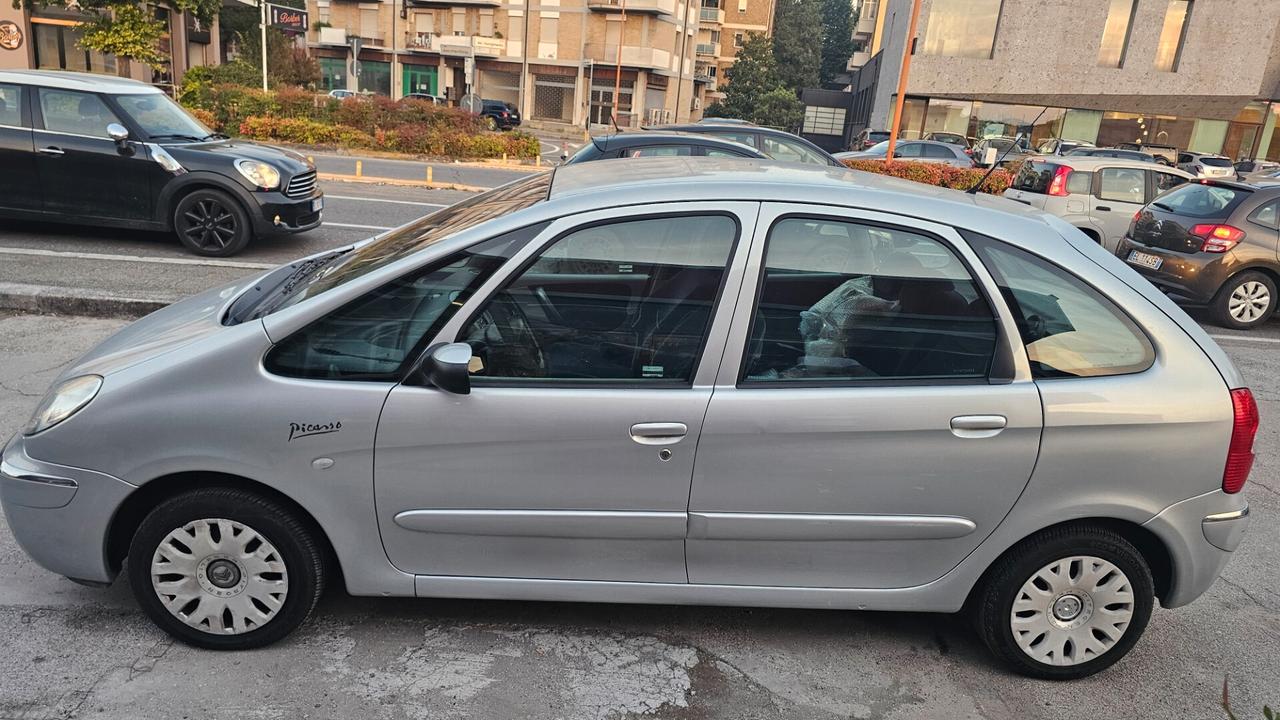 Citroen Xsara Picasso 1.6 Chrono (70 kw)