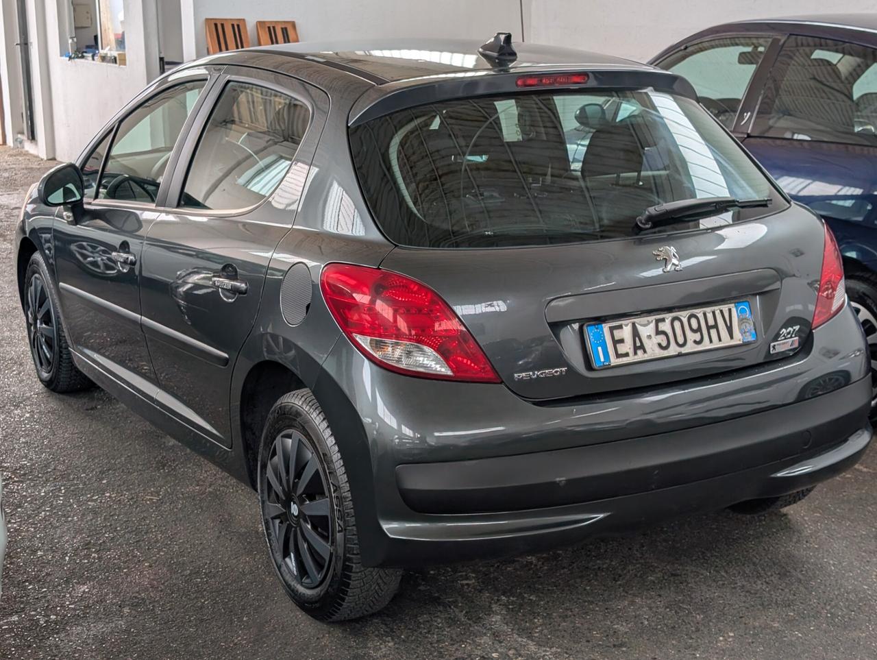 Peugeot 207 1.4 8V 75CV 5p. X Line ECO GPL