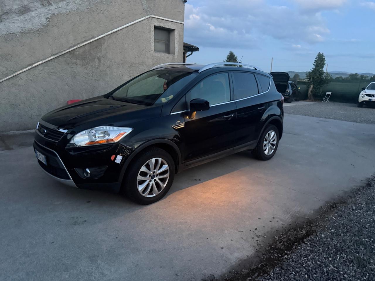Ford Kuga 2.0 TDCi Titanium Automatico