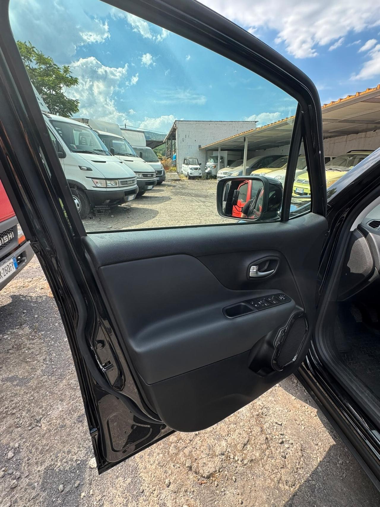 Jeep Renegade 1.6 Mjt 130 CV Limited total black