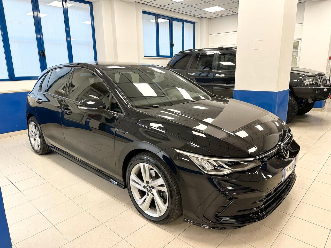 Volkswagen Golf 2.0 TDI 150 CV DSG SCR R-Line