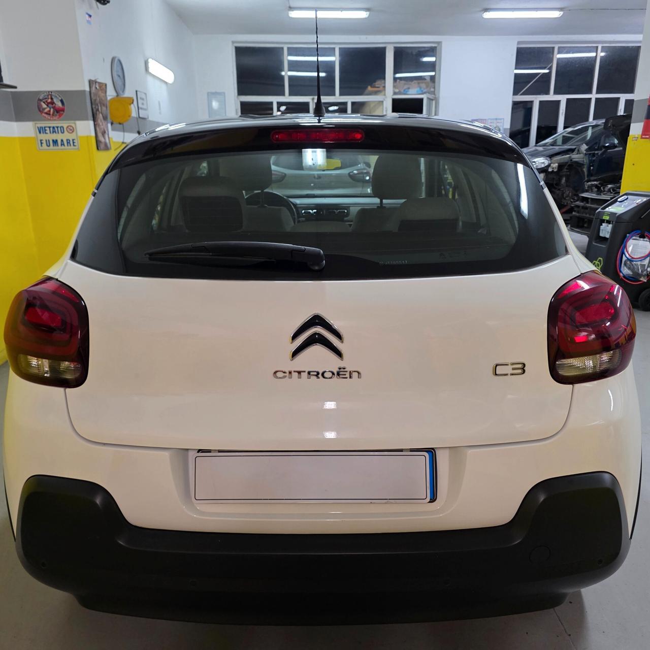 Citroen C3 PureTech 82 Shine AZIENDALE PERFETTA