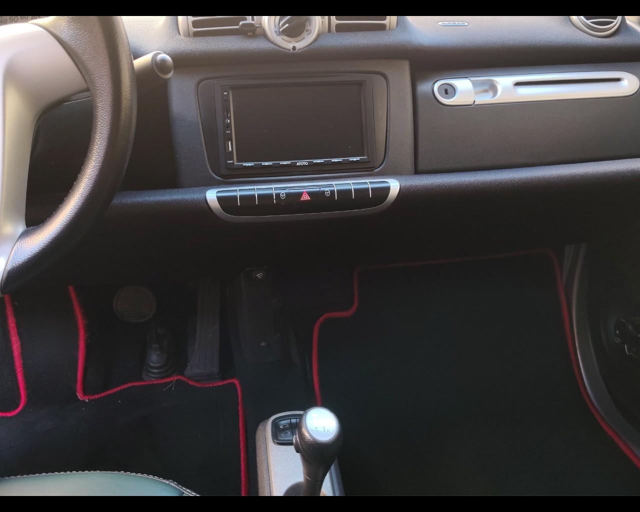 SMART fortwo 2ª serie - fortwo 1000 52 kW MHD cabrio pure