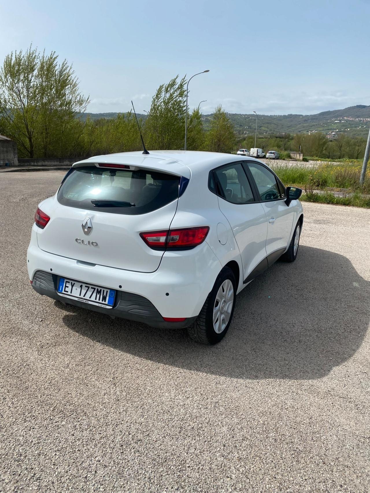 Renault Clio 1.2 75CV GPL