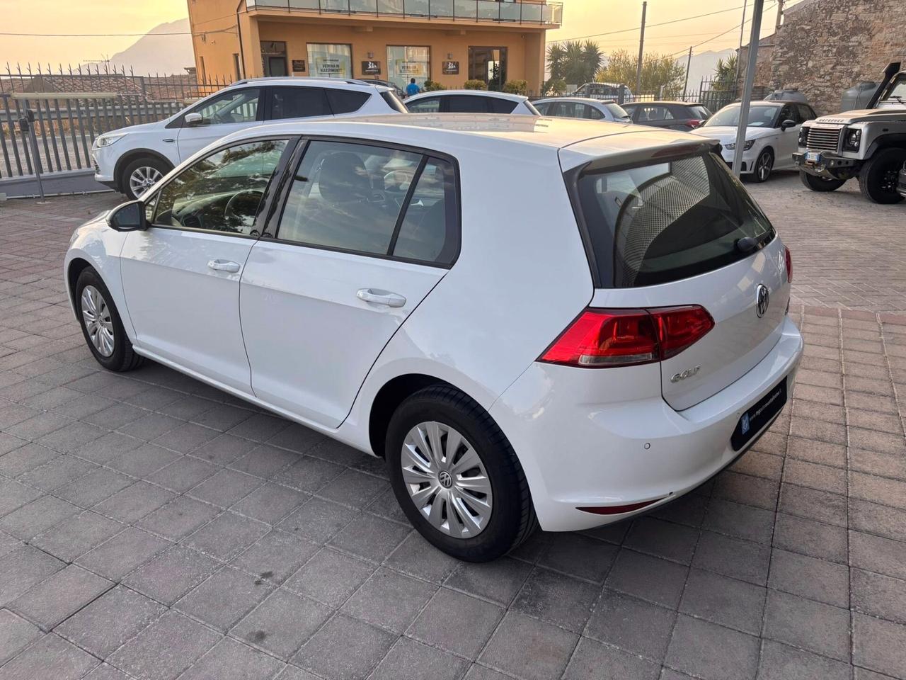 VOLKSWAGEN GOLF 7