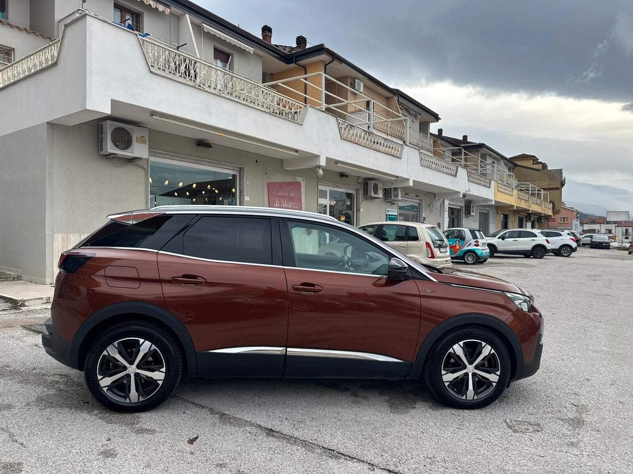 Peugeot 3008 2.0 hdi 150 S&S GT Line TETTO GARANZIA