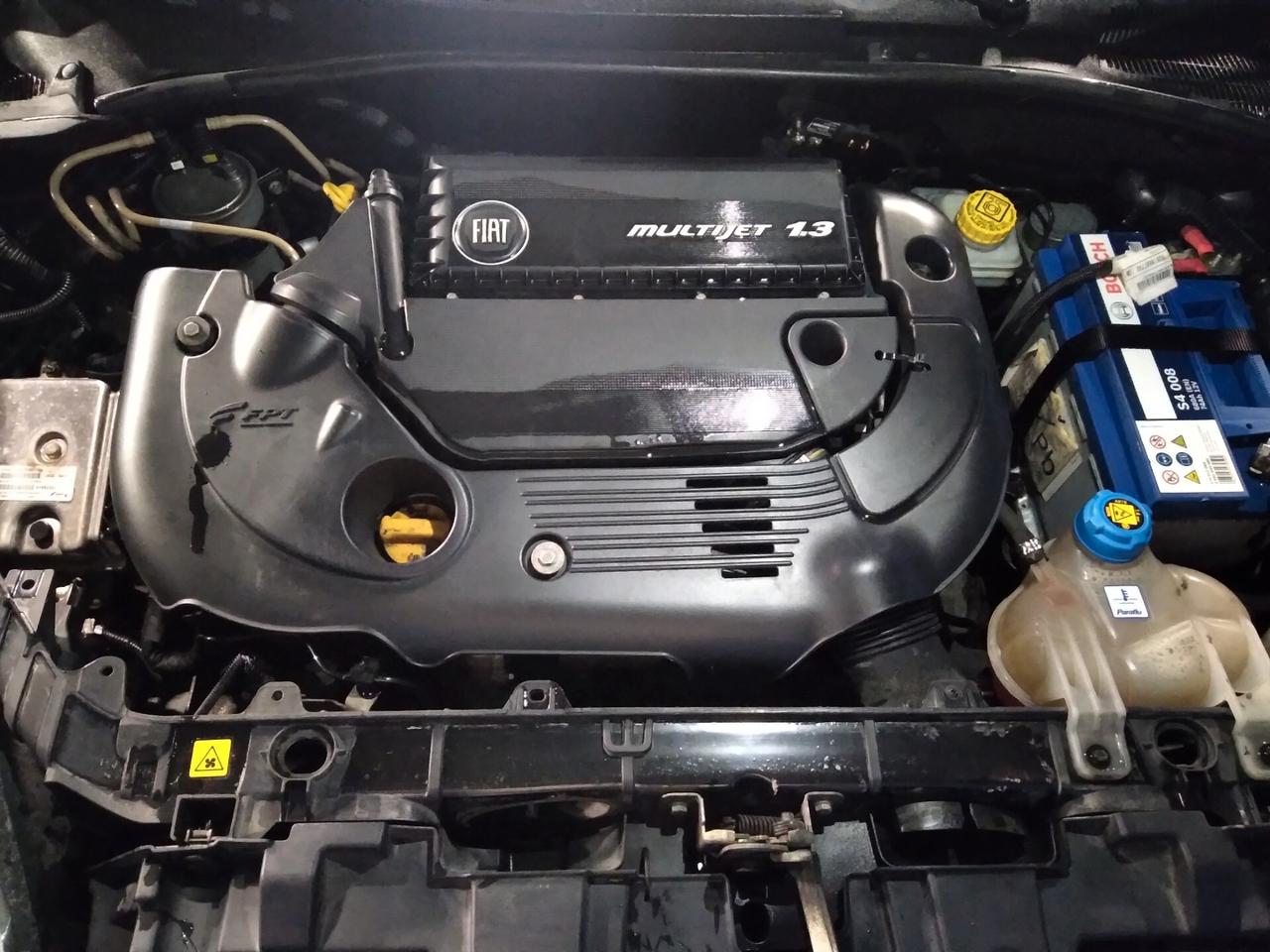 Fiat Punto Evo 1.3 Mjt 75 CV 5 porte Active x neopatentati