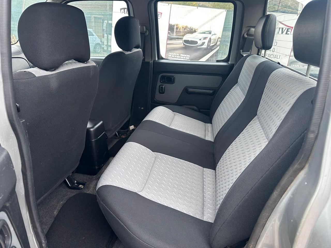 Nissan Pick Up Pick-up 2.5 TD 4 porte King Cab Navara