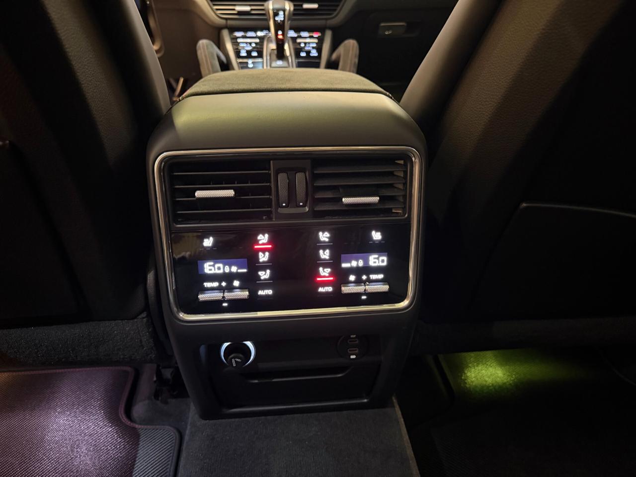 Porsche Cayenne 4.0 GTS