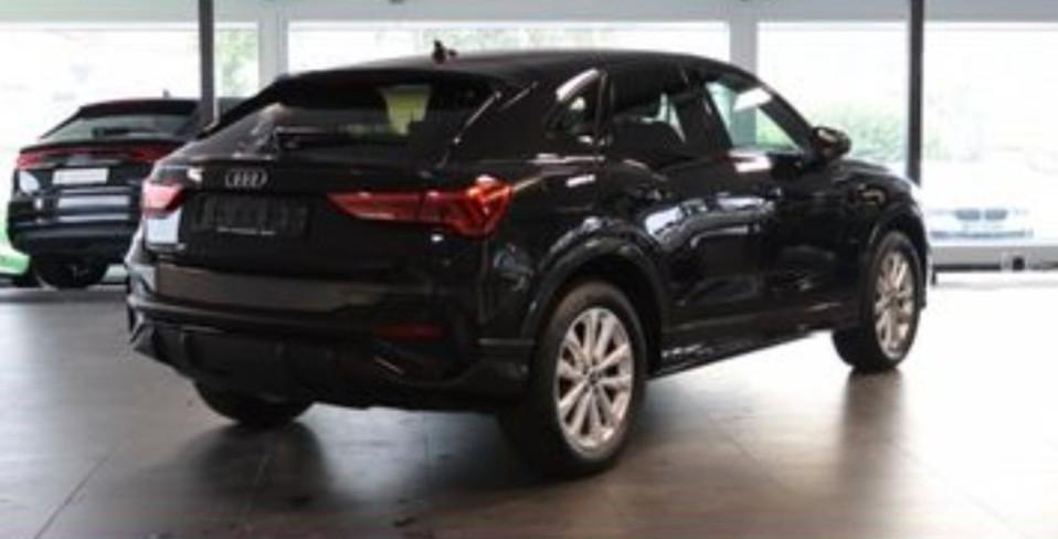 Audi Q3 35 SPORTBACK SB S line plus-Navi-LED-Virtual--