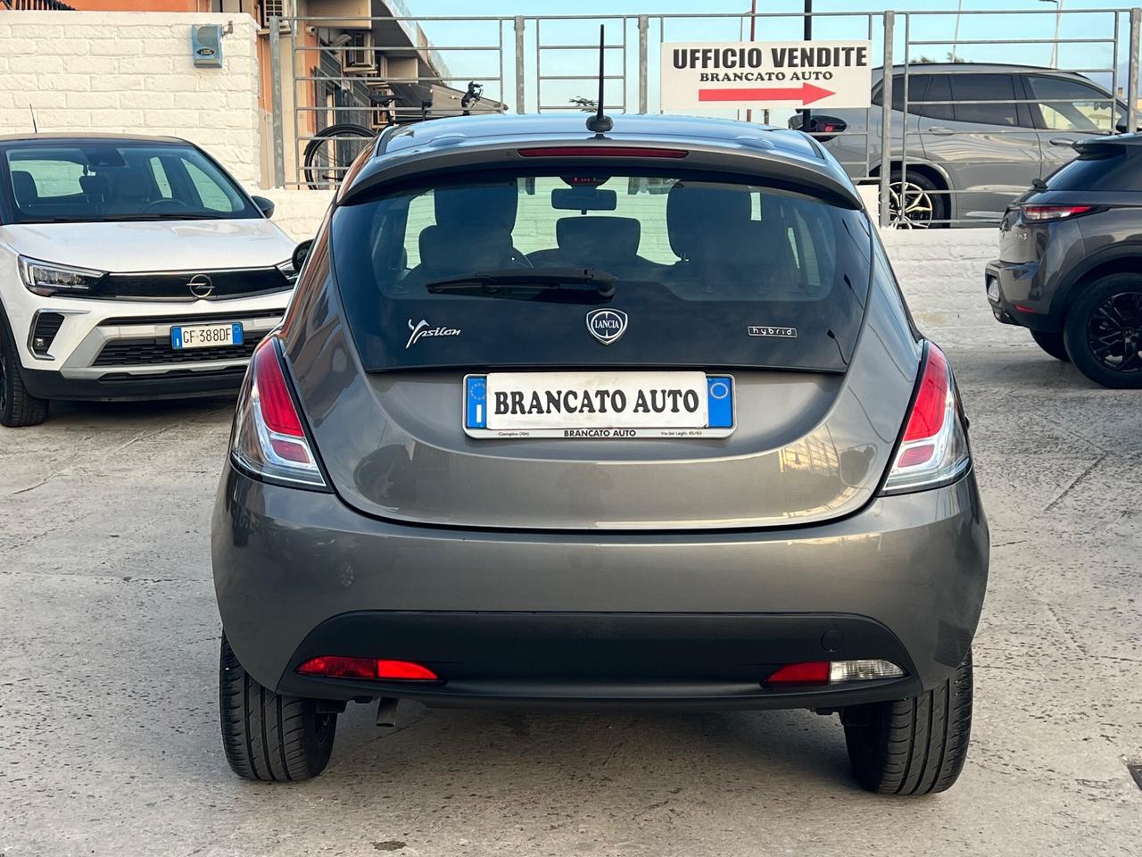 Lancia Ypsilon 1.0 FireFly 5 porte S&S Hybrid IN PROMOZIONE
