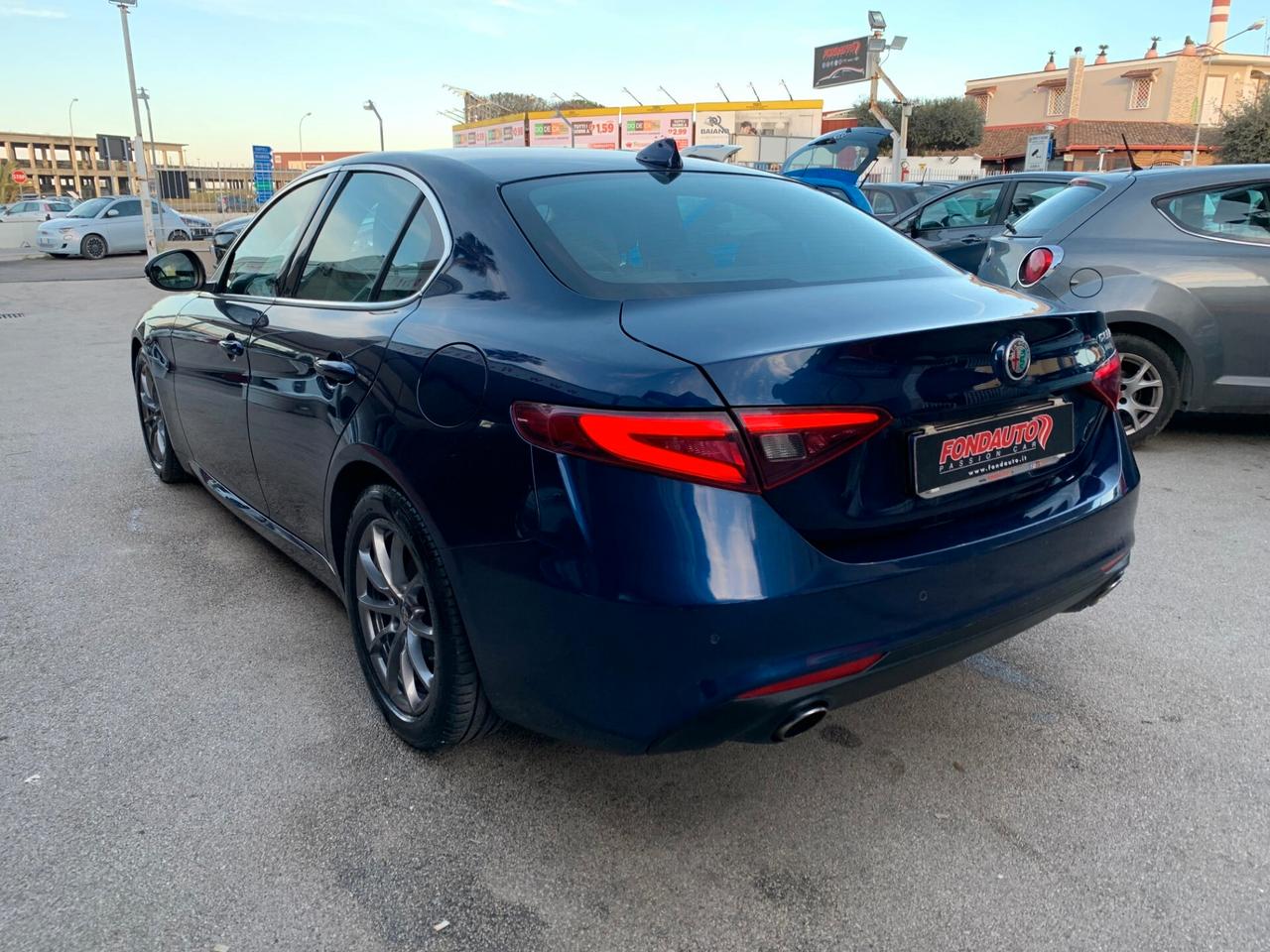 Alfa Romeo Giulia 2.2 Turbodiesel 180 CV Business Sport