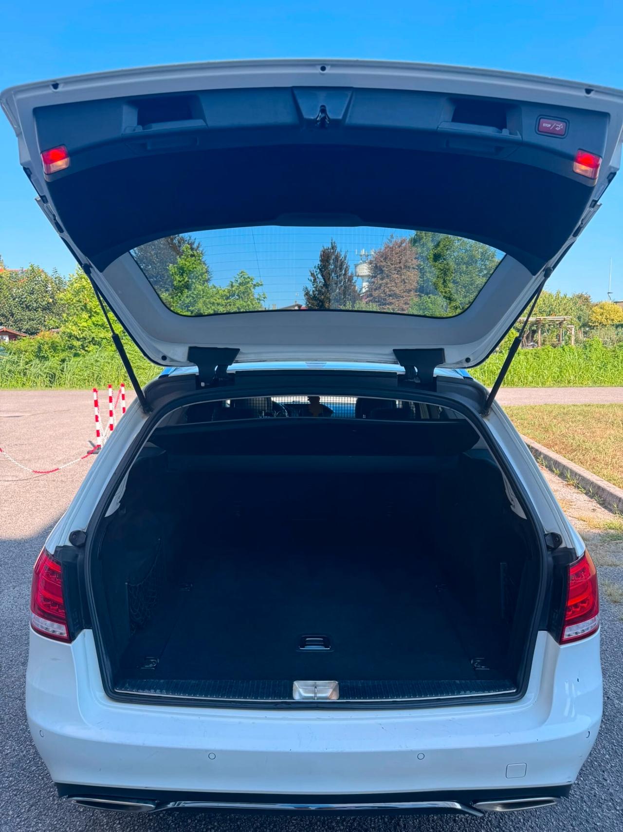 Mercedes-benz E 220 BlueTEC S.W. Premium
