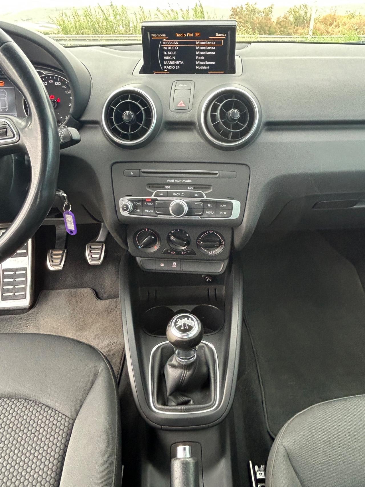 Audi A1 1.6 TDI 116 CV S-LINE