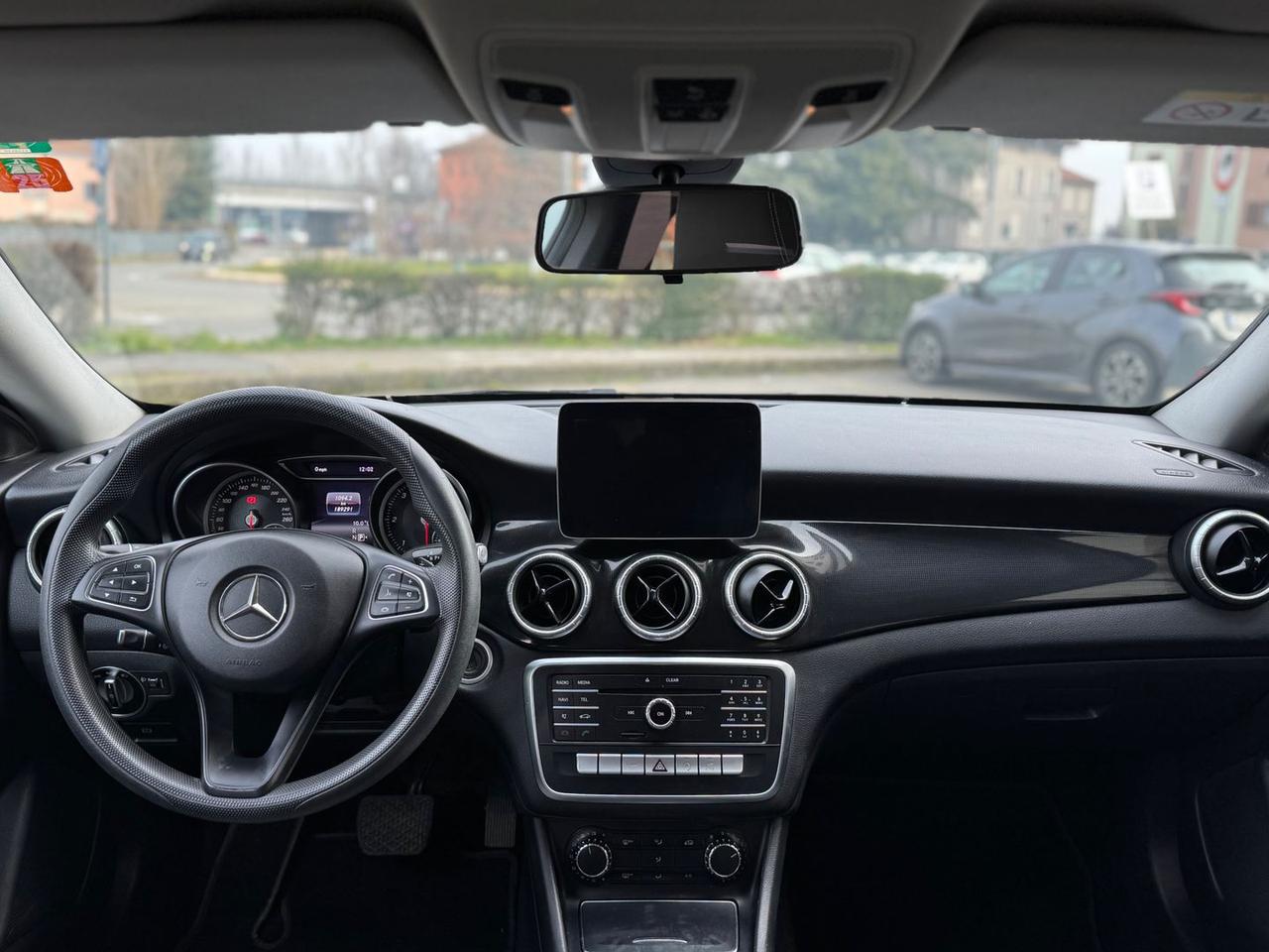 Mercedes-Benz CLA 180 Sport CLA 180 D #8883