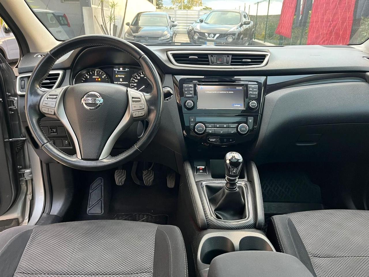 Nissan Qashqai 1.5 dCi N-Connecta