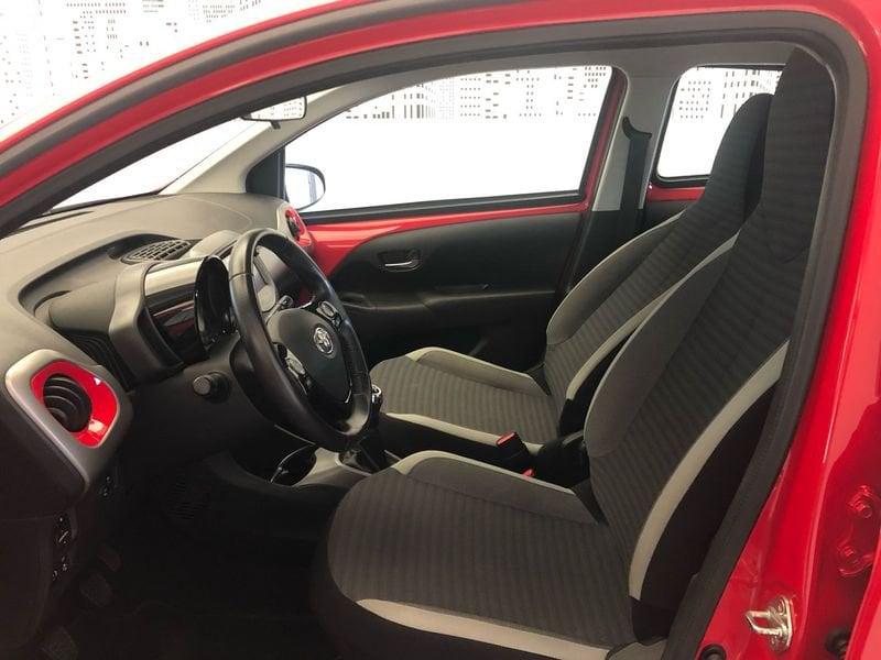 Toyota Aygo 1.0 VVT-i 72 CV 5 porte x-play