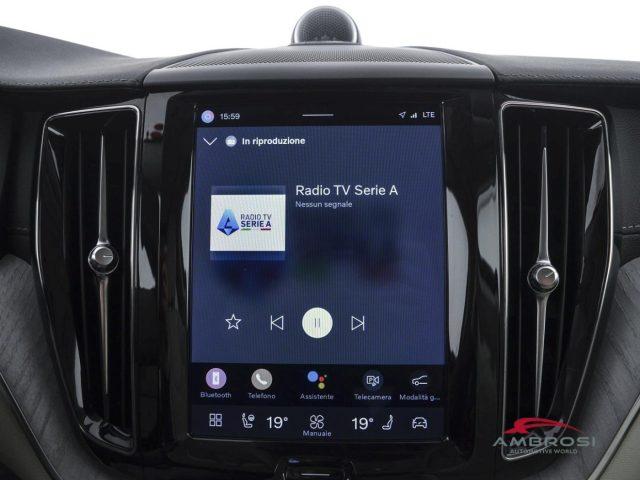 VOLVO XC60 B5 AWD automatico Ultimate Dark