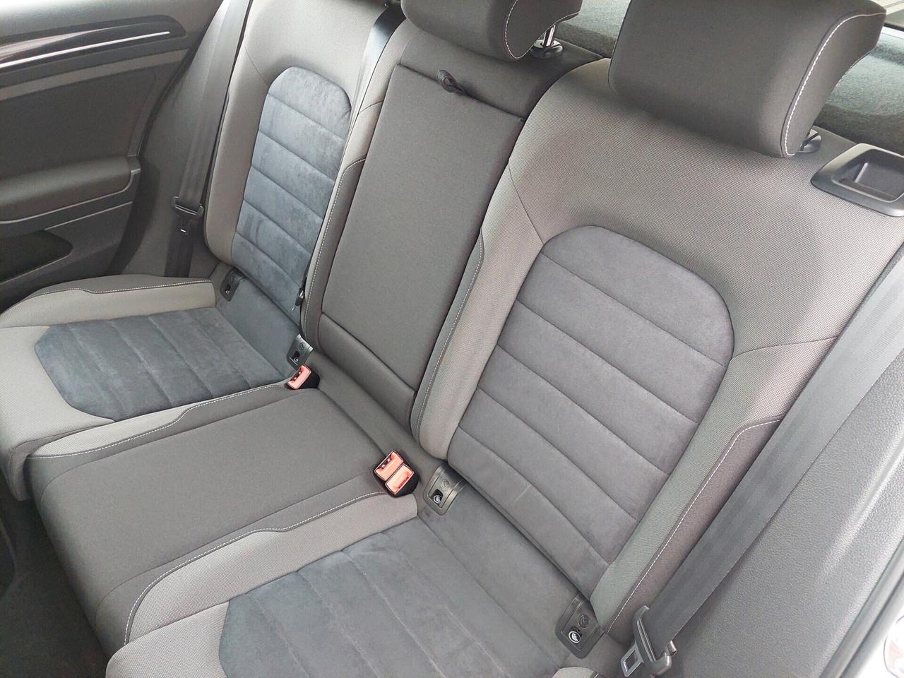 Volkswagen Golf 1.6 TDI 110 CV 5p. Highline BlueMotion Technology