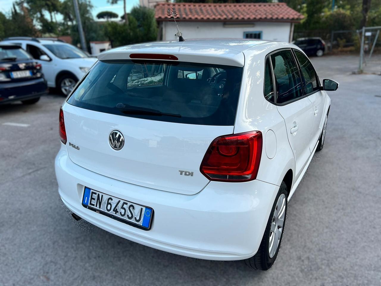 VOLKSWAGEN POLO 1.6 TDI 5P R-Line - 2012