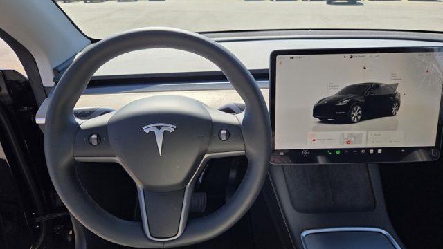 TESLA Model Y RWD PERMUTE LEASING IN CORSO IVA ESPOSTA