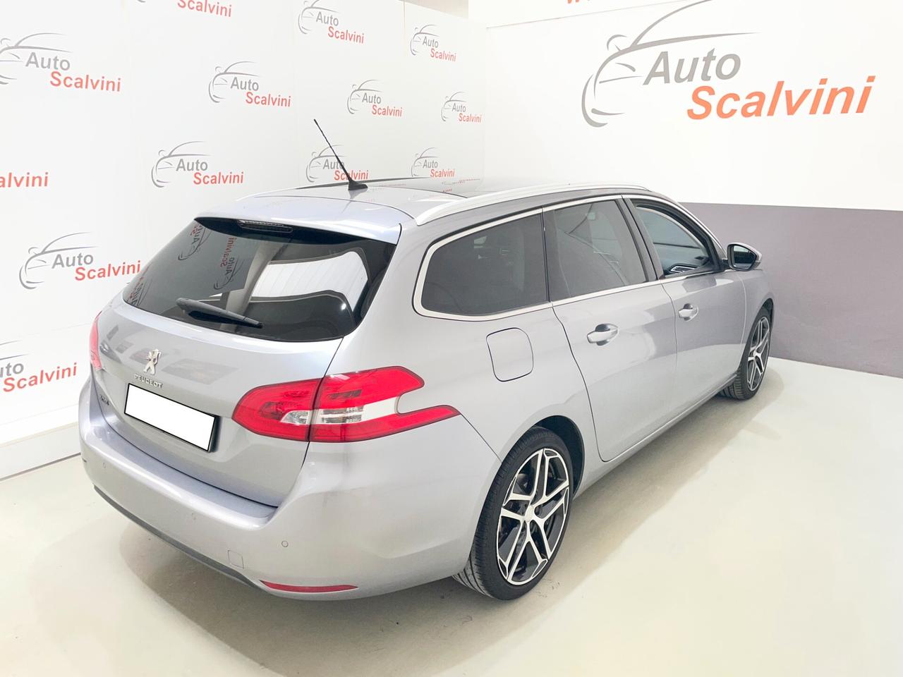 Peugeot 308 1.5 BlueHDi 130 S&S SW Allure