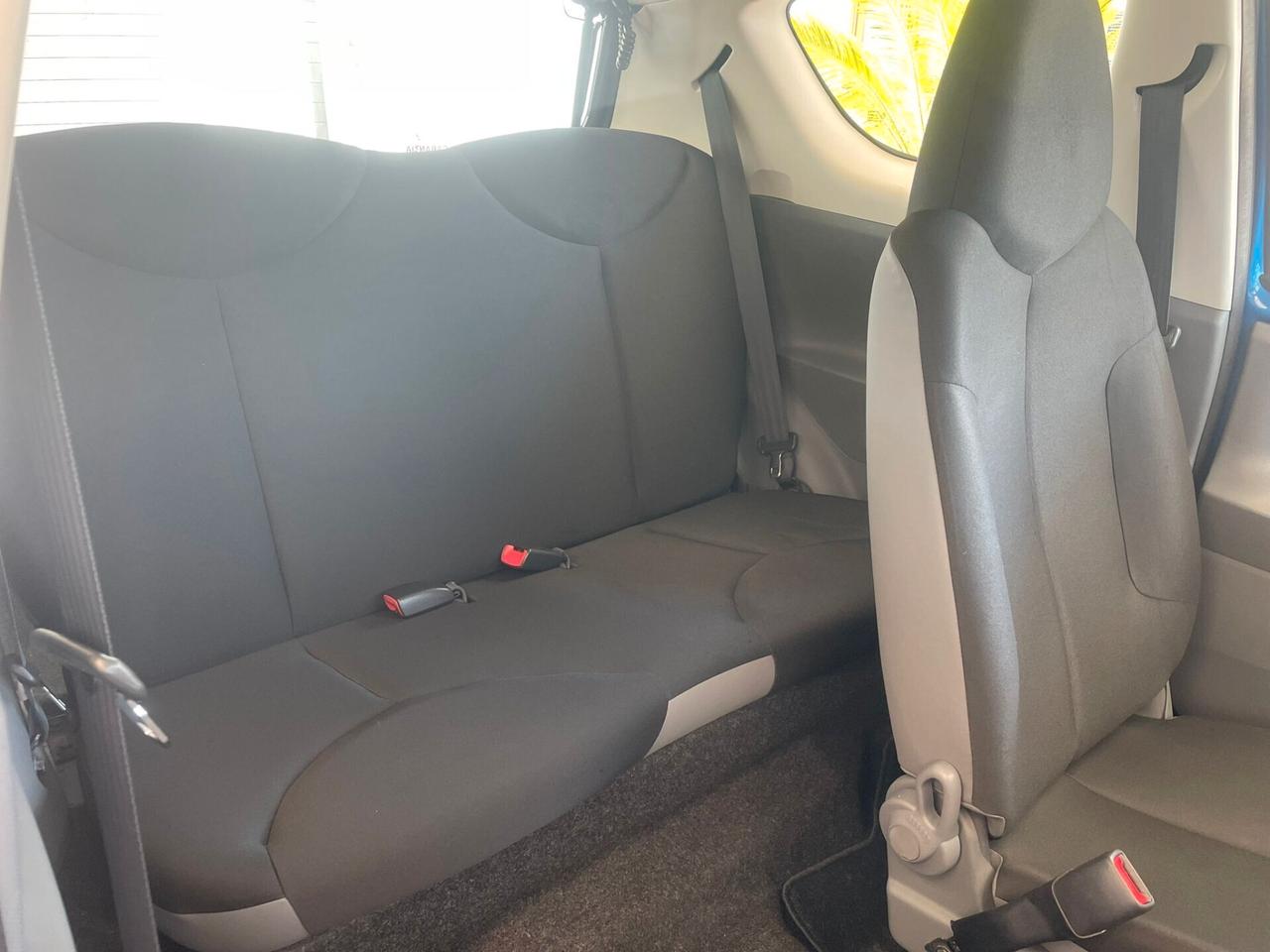 Toyota Aygo 1.0 12V VVT-i 3 porte Deep Ocean Connect
