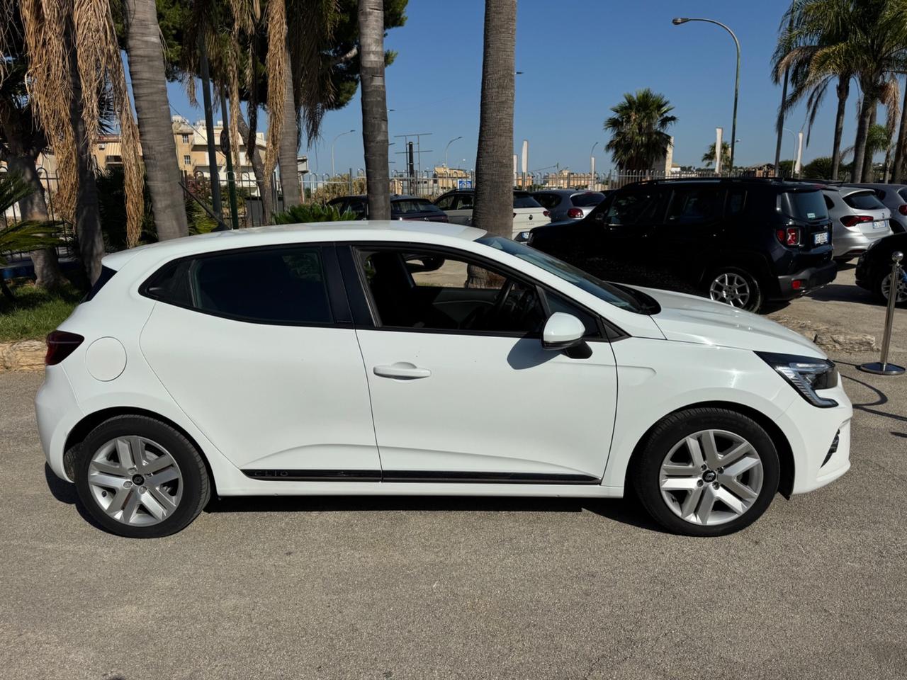 Renault Clio Full Hybrid E-Tech 140 CV 5 porte Business