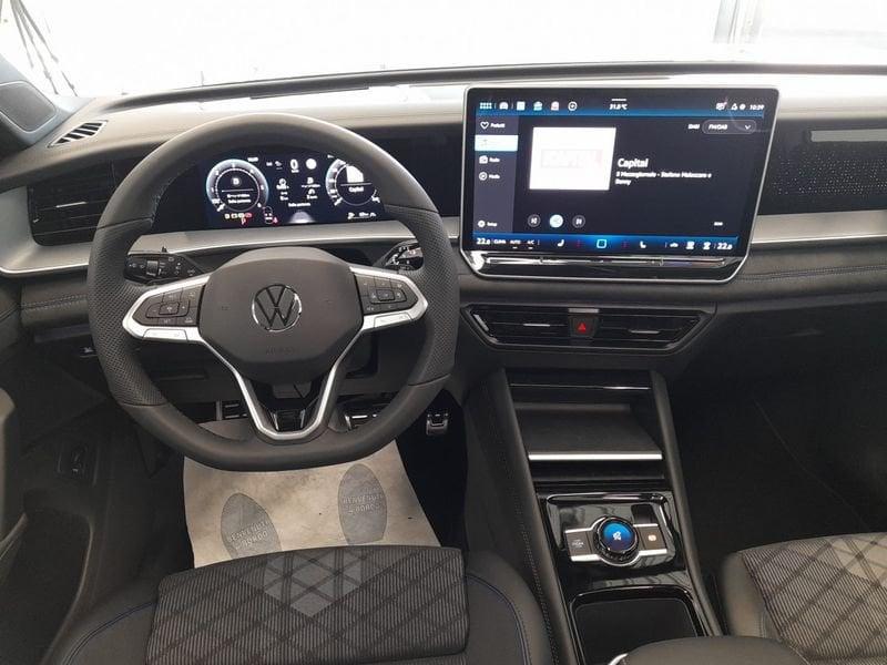 Volkswagen Tayron 2.0 TDI SCR R-Line Plus DSG 4MOTION