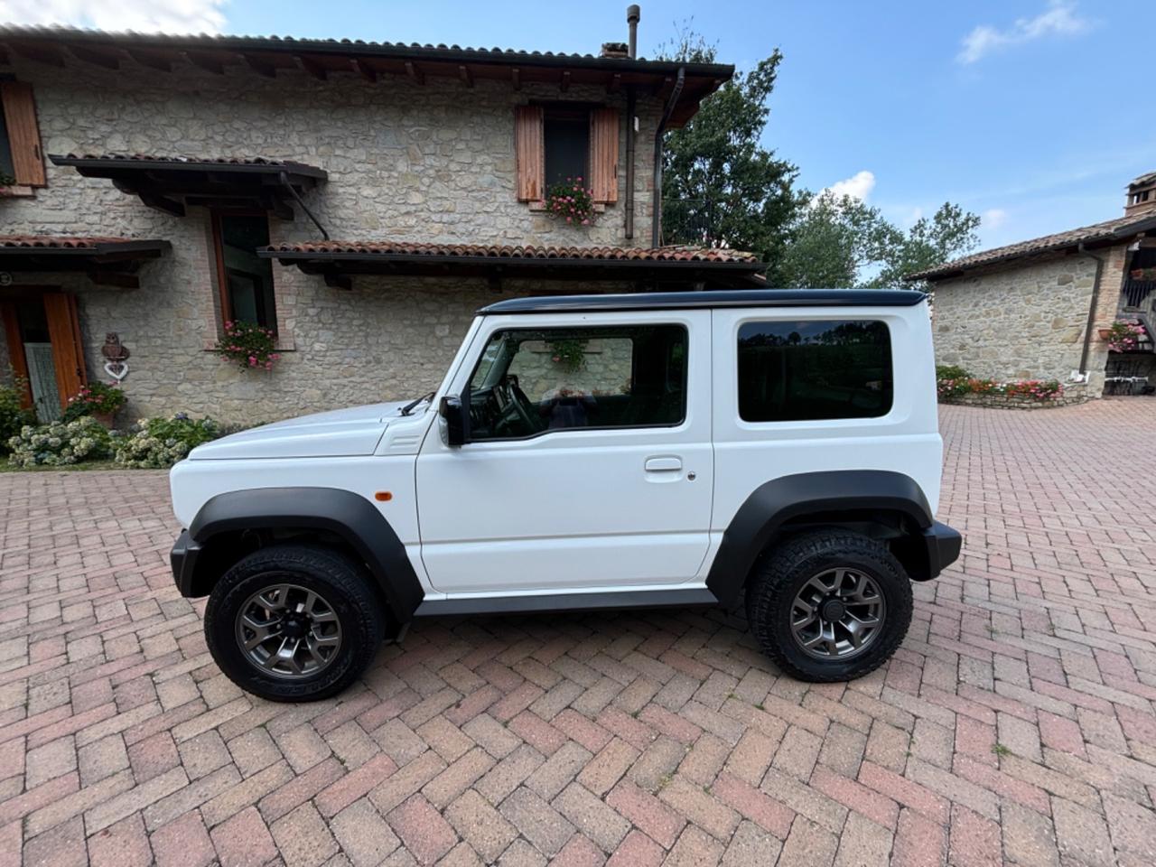 Suzuki Jimny 1.5 5MT Top 4 POSTI - 02/2019