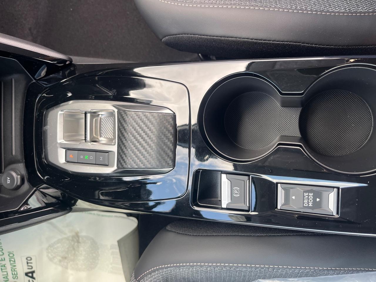 Peugeot 208 Hybrid 110 e-DCS6 Allure