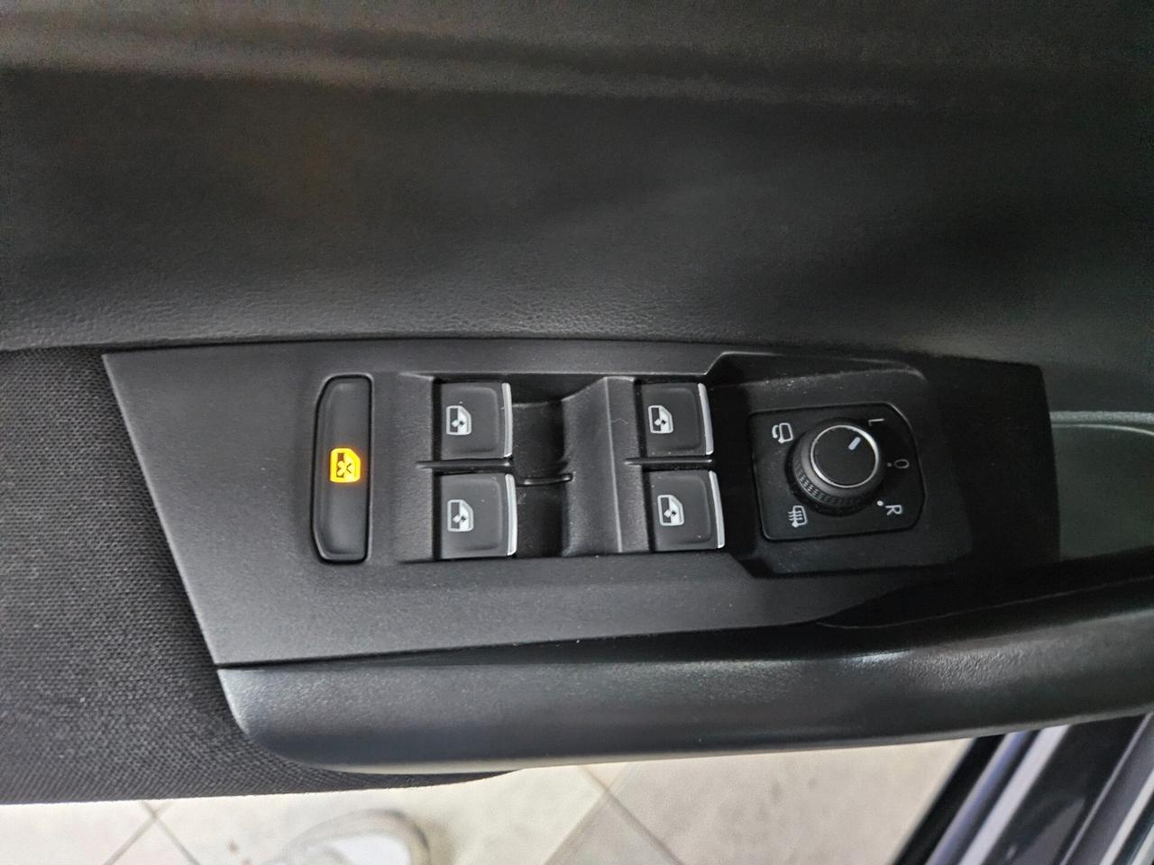 Volkswagen Polo 2.0 TSI DSG GTI - CERCHI "18 - FARI MATRIX - NAVI