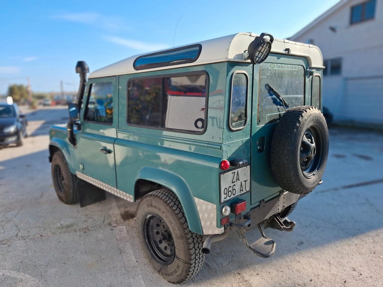 LAND ROVER DEFENDER 90 SW