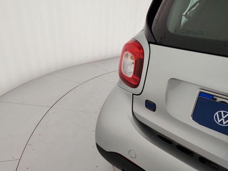 smart fortwo EQ Passion