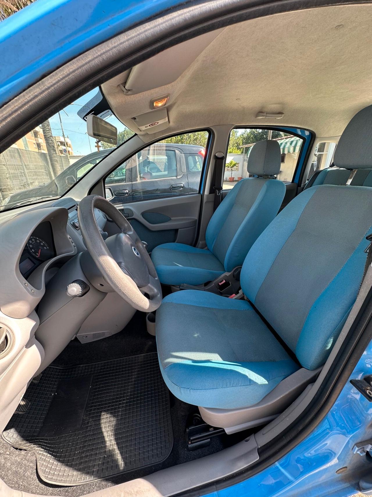FIAT PANDA 1.2 BENZINA 2004 OK NEOPATENTATI