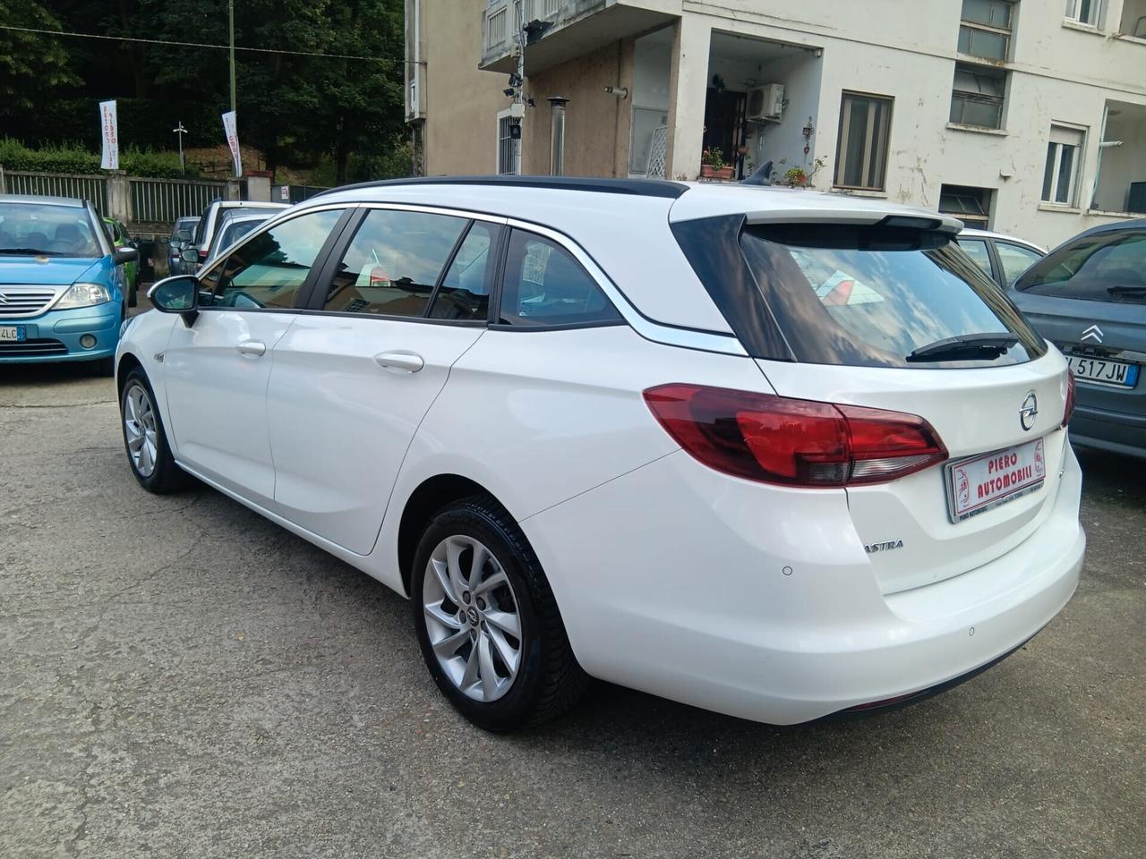 Opel Astra 1.6 CDTi 136CV Start&Stop 5 porte Innovation