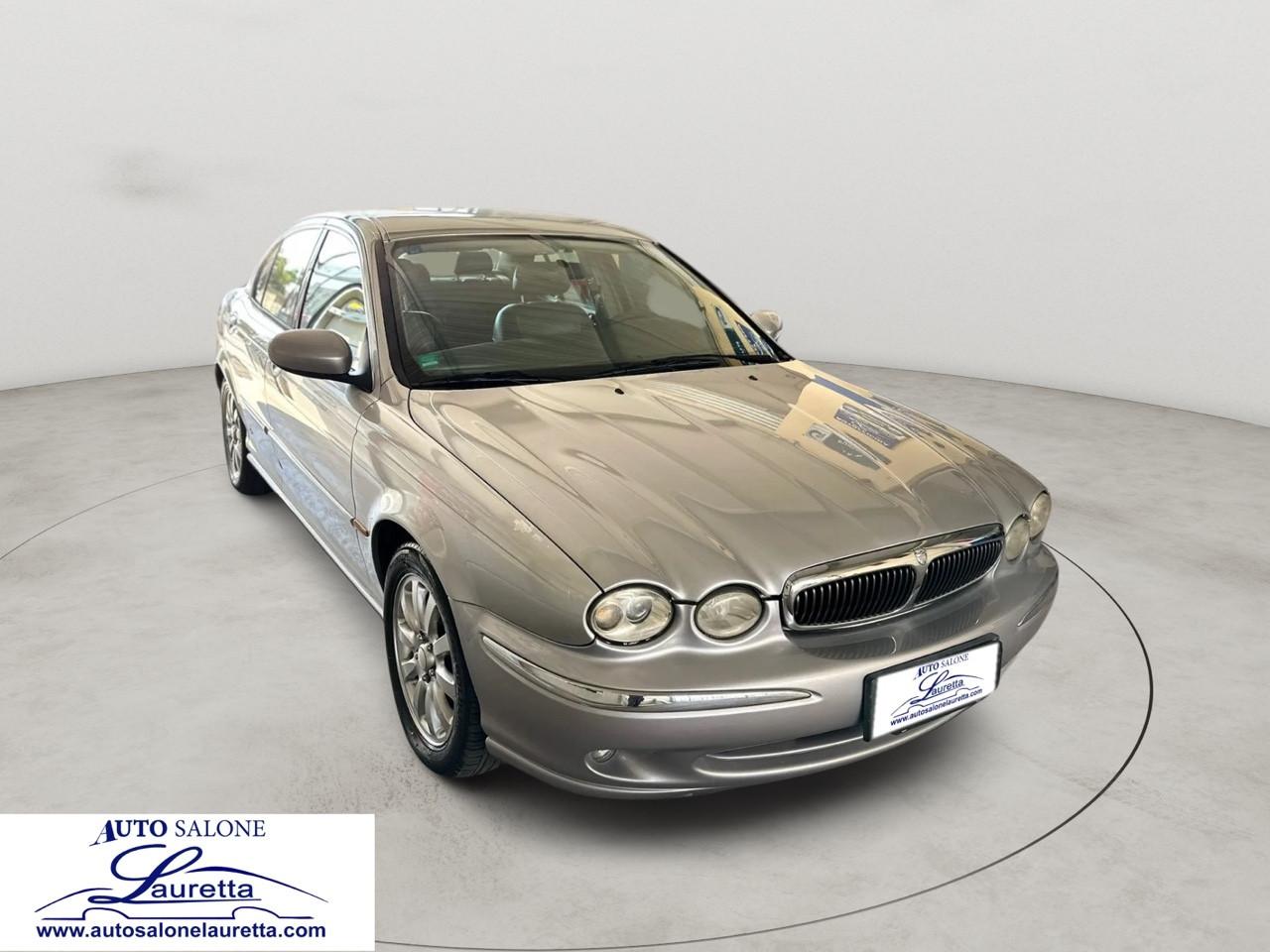 Jaguar X-Type 2.5 V6 24V cat Executive