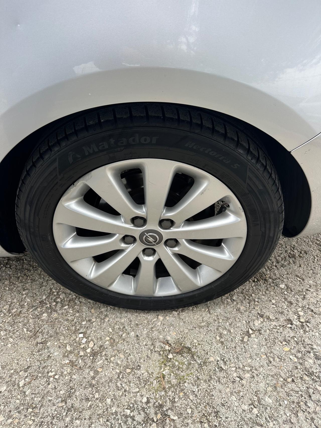 Opel Astra 1.6 CDTI 110 cavalli S&S Sports Tourer Cosmo