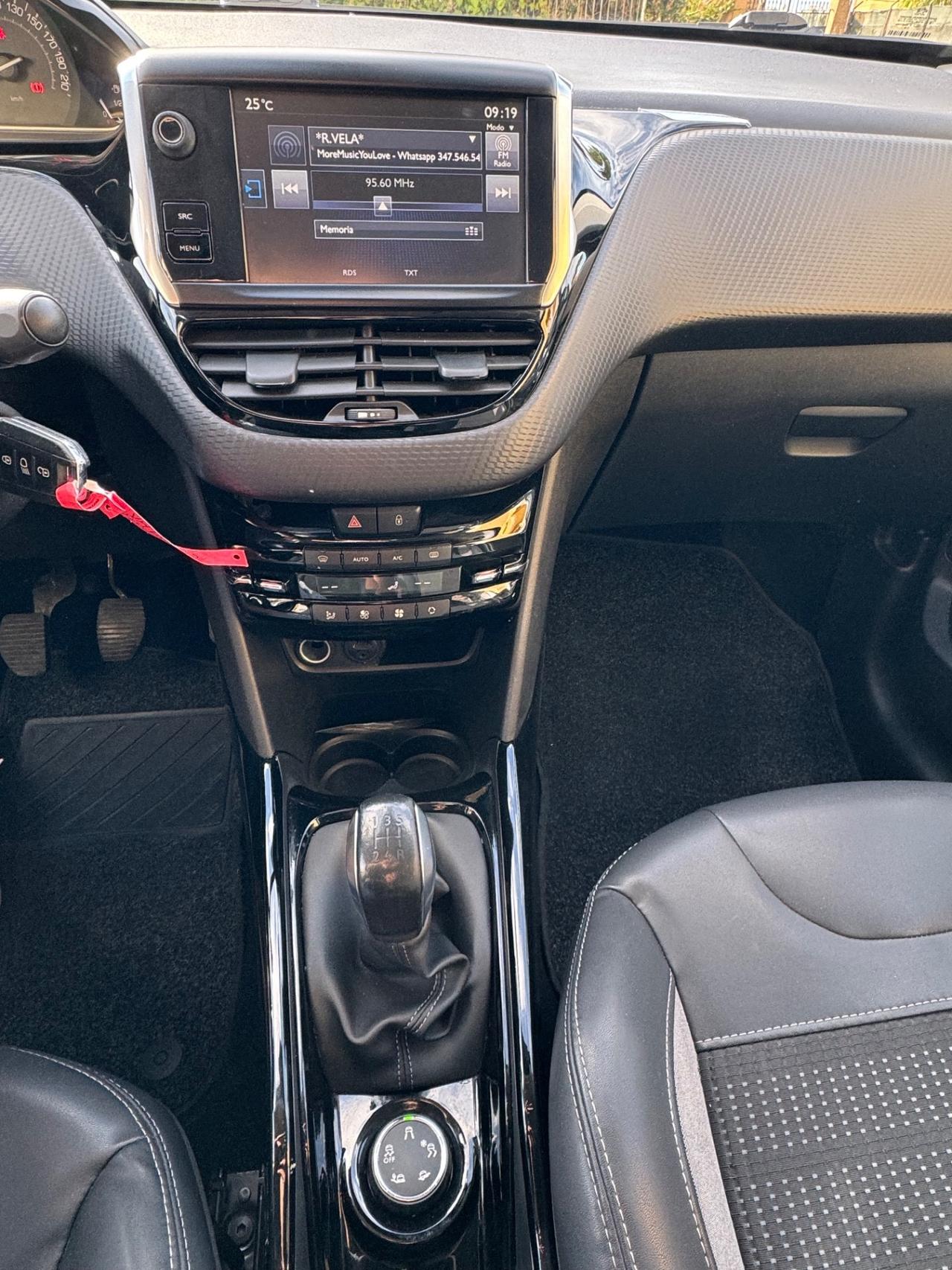 Peugeot 2008 BlueHDi 120 S&S Allure