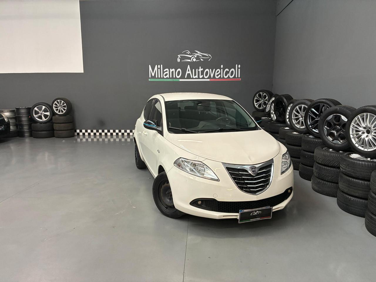 Lancia Ypsilon 1.2 69 CV 5 porte GPL Ecochic Elefantino