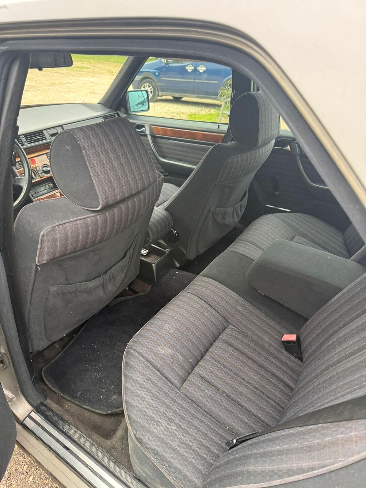 Mercedes-benz 200 e 16v gpl