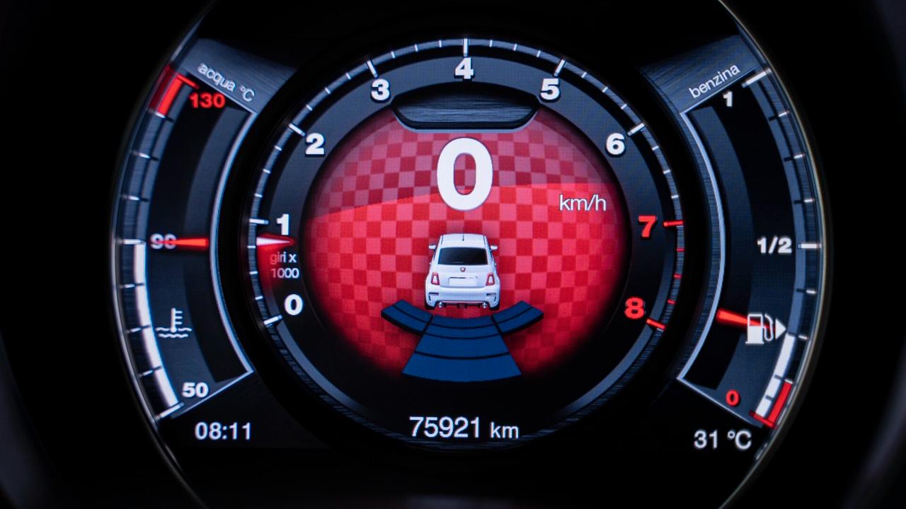 Abarth 595 Competizione 1.4 T JET 180 CV SABELT BEATS CARBONIO BREMBO XENO NAVI FULL OPTIONAL