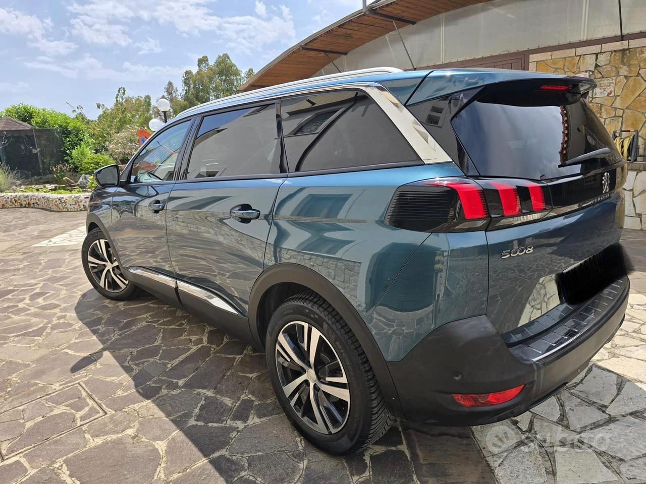Peugeot 5008 5008 1.6 bluehdi Active s&s 120cv 7p.