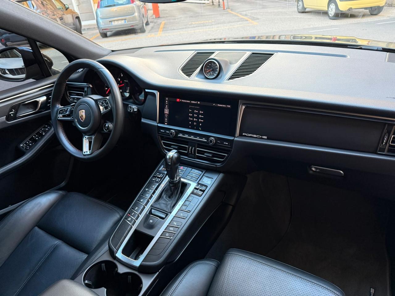 Porsche Macan 2.0 T 245cv no superbollo