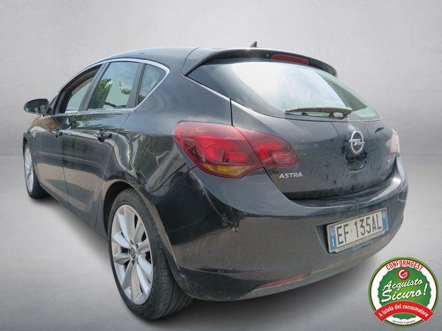 OPEL Astra 1.7 CDTI 125CV 5 porte Cosmo