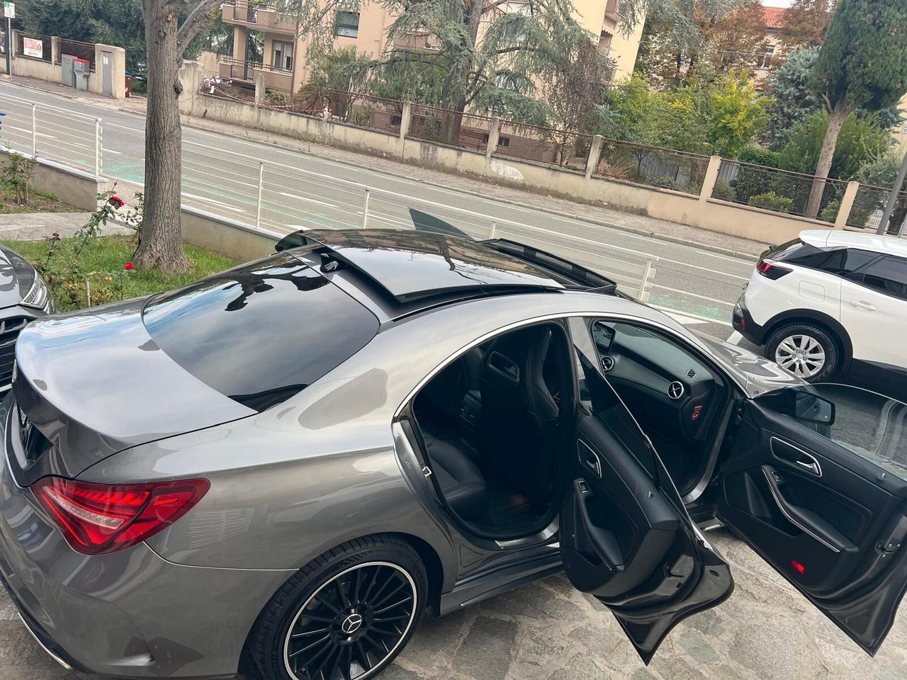 MB CLA 220 d AUT PREMIUM TETTO PANORAMICO