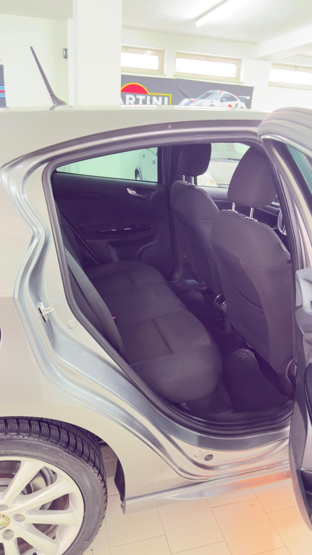 Alfa Romeo Giulietta 2.0 JTDm-2 140 CV Exclusive